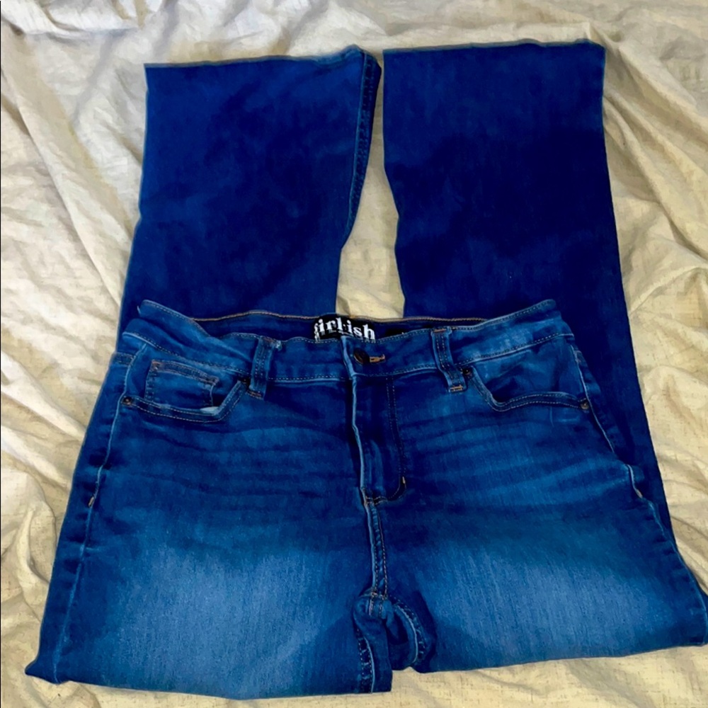 Stylish Blue Jeans for Women